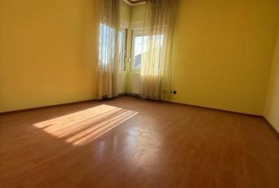 Casa individuala, 7 camere, parter+mansarda, 220 mp - Braytim - 10