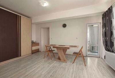 Apartament cu 2 camere semidecomandat în Central - 3