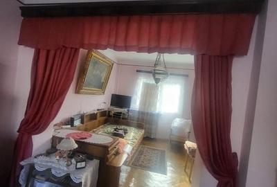 Vanzare Casa vintage 4 camere, curte proprie, centrala, garaj , Vatra Luminoasa - 6