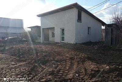 Casă cu 2 camere în Popricani - 3