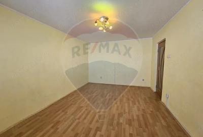 Apartament de vanzare - 4