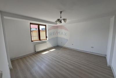 Casa cu 6 camere de vanzare in Pitesti - 10