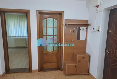 Apartament cu 3 camere semidecomandat în Central - 17