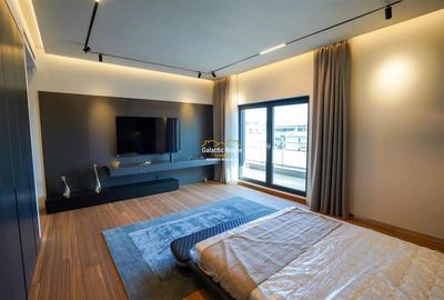 Penthouse cu 5 camere decomandat în Băneasa - 25