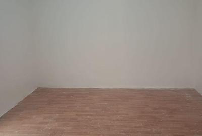 Casă cu 3 camere în 23 August - 8