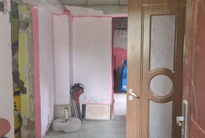 Casă cu 5 camere în Exterior Vest - 2