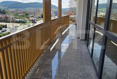 Spațiu comercial, de 2,351 mp, în Mărișelu - 19