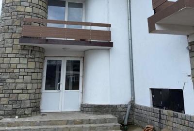 Garsonieră nedecomandată în Central - 4