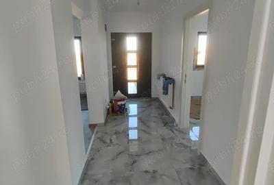 Casă cu 3 camere cu Teren 575 Mp în Miroslava - 4