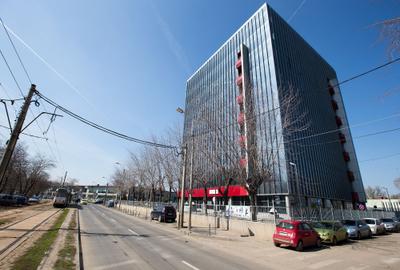 Spatiu comercial de inchiriat in Iride Business Park - cladire clasa A - 4