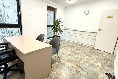 Spațiu comercial, de 80 mp, în Central - 6