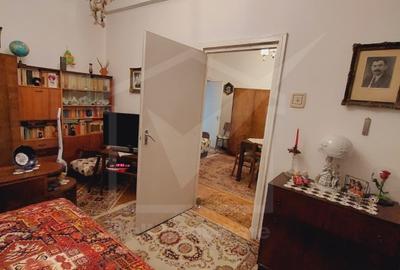 Apartament cu 3 camere semidecomandat, mobilat în Central - 4