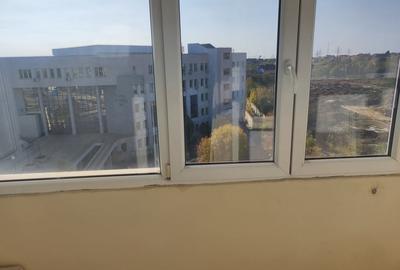 Apartament cu 3 camere semidecomandat în Central - 3