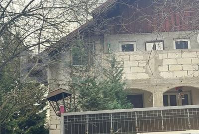 Casa de vanzare –Zarnesti, zona Tohanita Pret: 149.999€ TEREN 1637M2,ZONA PADURE - 3