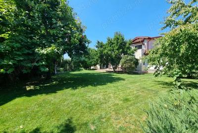 Casă cu 6 camere cu Teren 1756 Mp în Central - 7