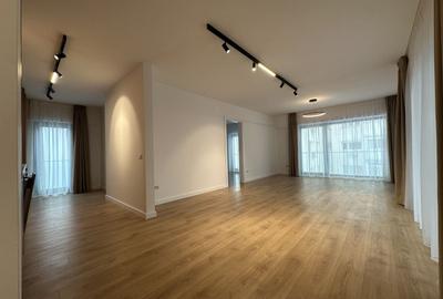 Apartament cu 3 camere în Victoriei