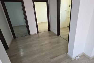 Apartament cu 3 camere semidecomandat în Libertății - 12