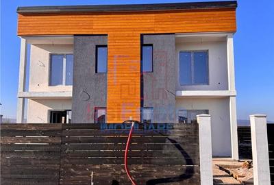 Casă cu 4 camere cu Teren 250 Mp în Miroslava