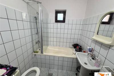 Casă cu 3 camere cu Teren 240 Mp în Cetate - 12