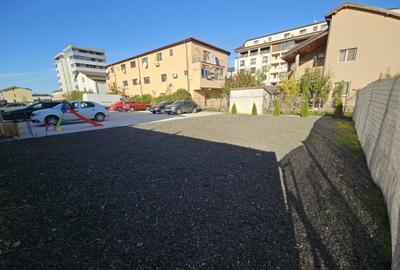 Spațiu comercial, în Central - 4