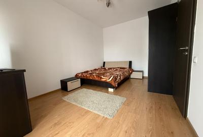 Apartament 2 camere de inchiriat, zona Boema Distributiei, orientare Sud, et 2 - 3