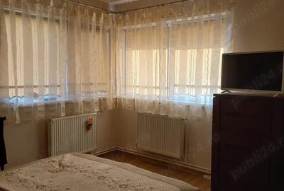 Apartament cu 3 camere decomandat în Calea Poplăcii - 1