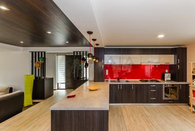 Casă individuală cu 5 camere cu Canalizare în Arhitecților - Calea Cisnădiei - 4