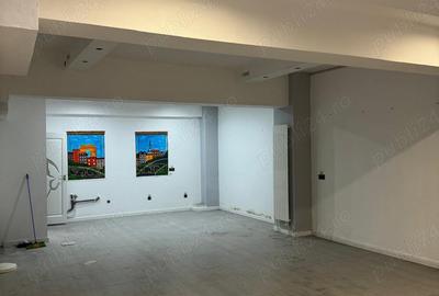 Spațiu comercial, de 70 mp, în Central - 1