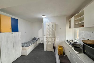 Garsonieră nedecomandată, mobilată în Complex Studențesc - 1