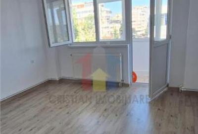 Apartament cu 2 camere decomandat în Buzaului