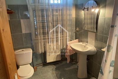 Casă individuală cu 3 camere cu Canalizare în Central - 5