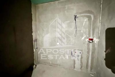 Apartament cu 3 camere nou,etaj intermediar,centrala proprie,zona Alfa - 2