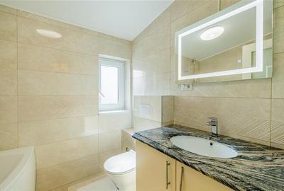 Casă cu 4 camere cu Teren 390 Mp în Sânpetru - 51