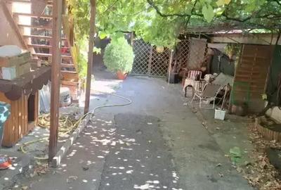 Casă cu 3 camere cu Teren 300 Mp în Republicii - 2