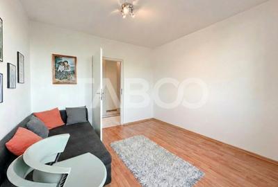 Apartament cu 4 camere semidecomandat, mobilat în Hunedoara - 6