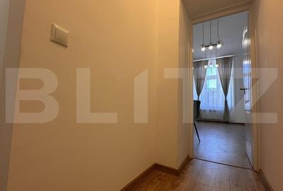 Apartament ultracentral cu o camera, renovat, mobilat si gata de mutat - 4