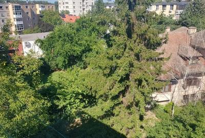 Apartament cu 2 camere semidecomandat în Central - 1