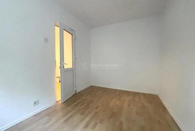 Apartament 2 camere tip RA de vanzare Etaj 1 langa Liceul Lucian Blaga Oradea - 1