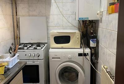 Apartament cu 2 camere nedecomandat în 9 Mai - 7