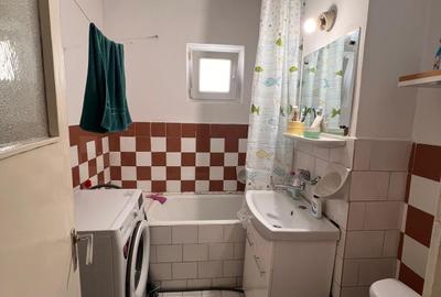 Apartament cu 3 camere decomandat în Metalurgie - 8