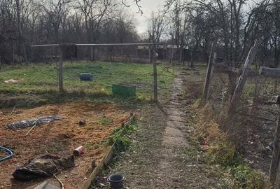 Casa str salcamilor nr 68 . - 3