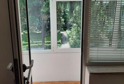 Apartament cu 2 camere decomandat în Negru Vodă - 6