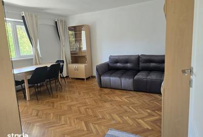 Apartament cu 3 camere în Plopilor