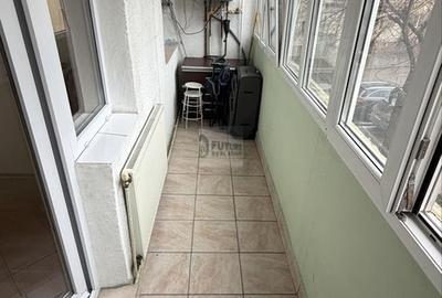 Apartament cu 4 camere decomandat în Apărătorii Patriei