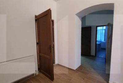 Casă cu 4 camere cu Teren 1475 Mp în Cărpiniș - 12