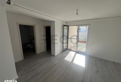 Casă cu 3 camere cu Teren 250 Mp în Tokai - 6