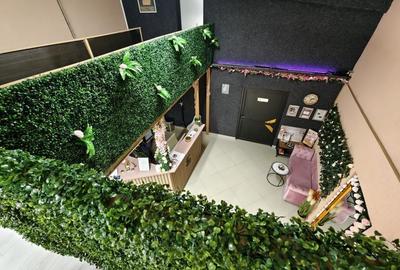 Spațiu comercial, de 80 mp, în Cățelu