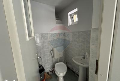 Spațiu comercial, de 70 mp, în Central - 1