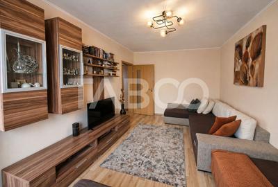 Apartament cu 3 camere decomandat, mobilat în Vasile Aaron - 3