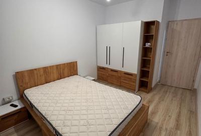 Apartament cu 2 camere decomandat în Roșu - 2